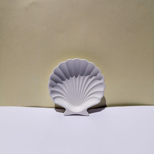 White Shell Tray