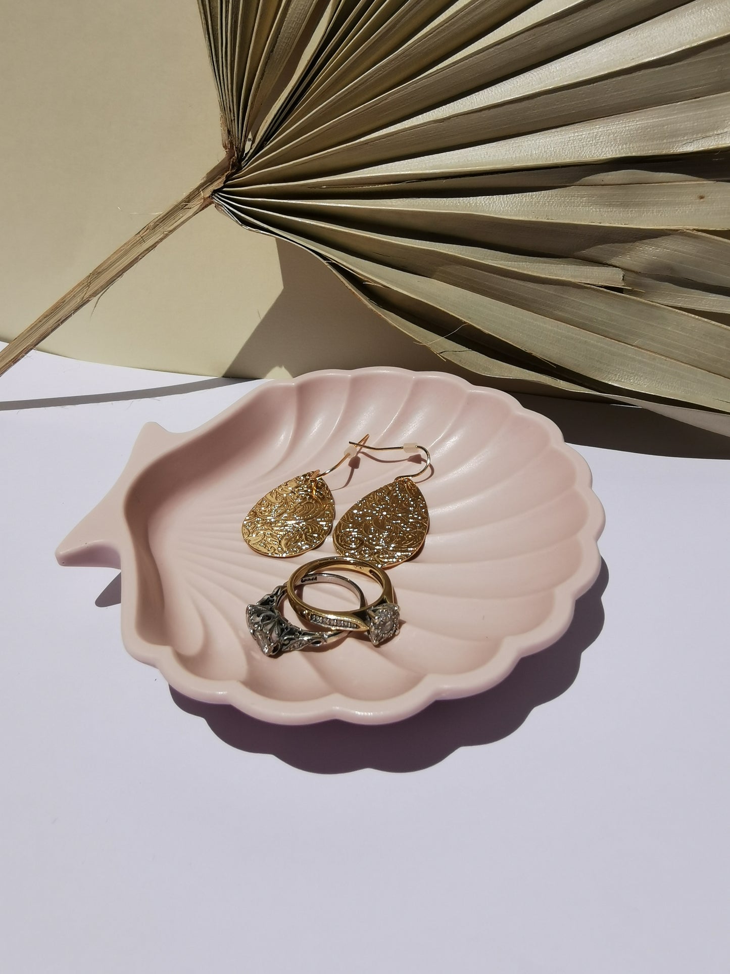 Pastel Pink Shell Tray